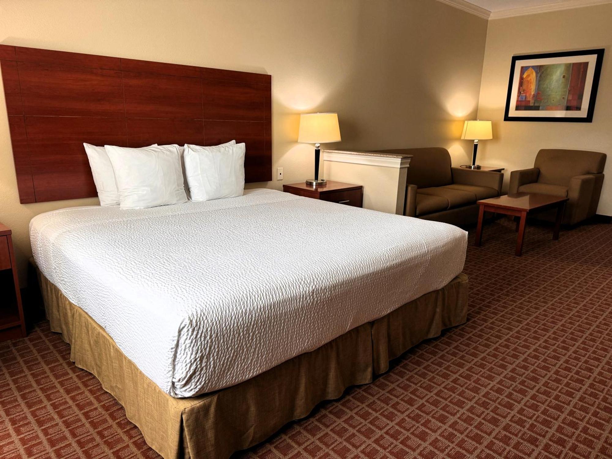 Ramada By Wyndham College Station Hotel Bagian luar foto