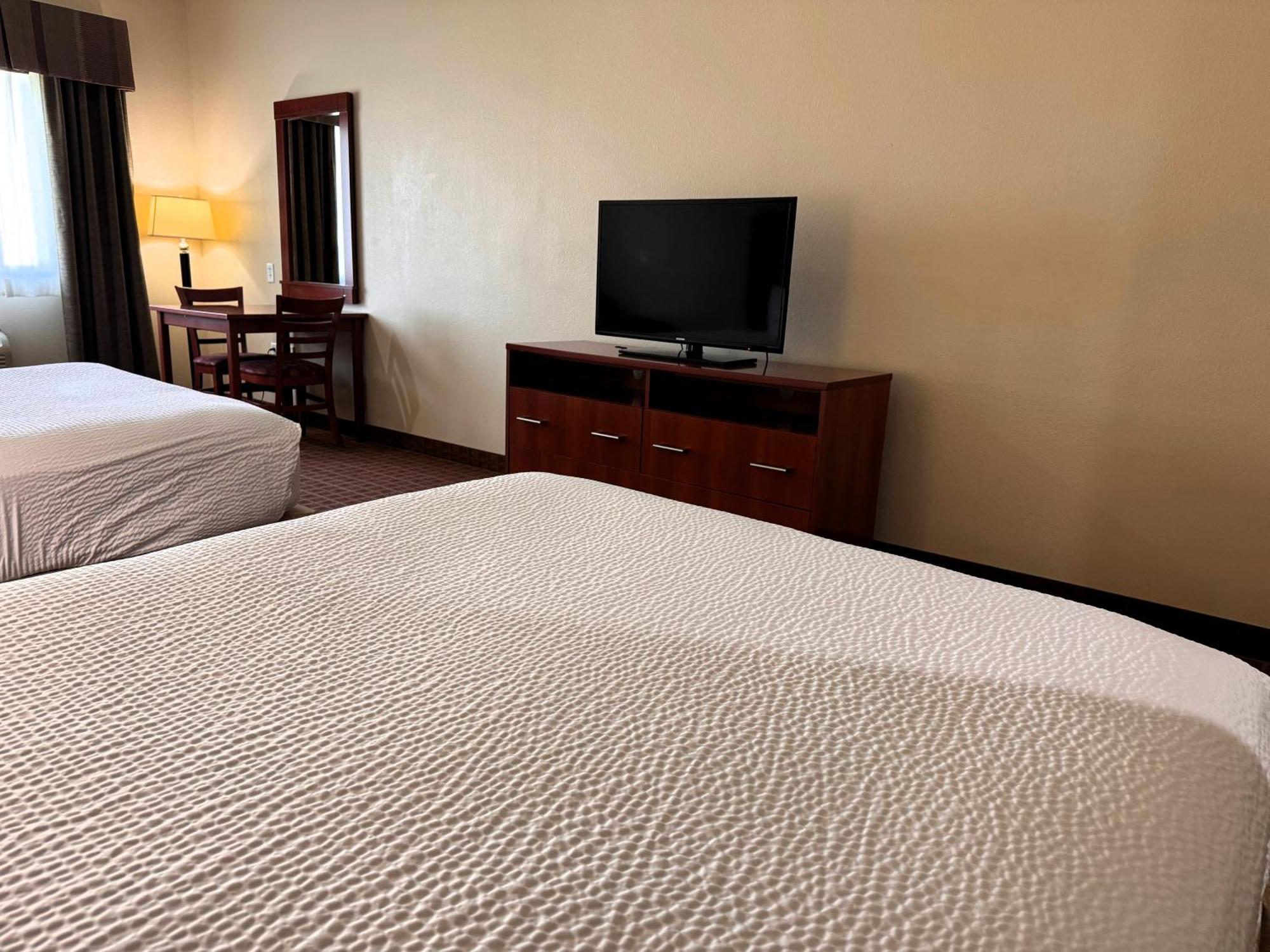 Ramada By Wyndham College Station Hotel Bagian luar foto