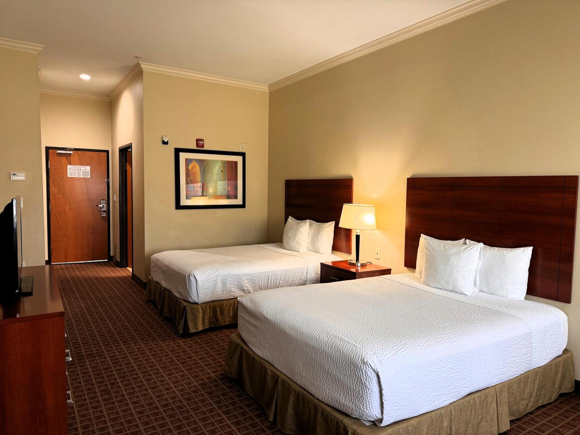 Ramada By Wyndham College Station Hotel Bagian luar foto