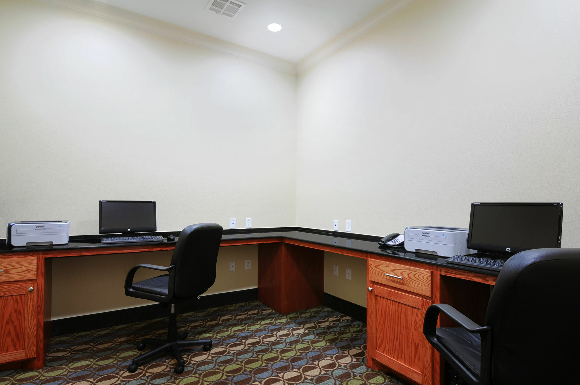 Ramada By Wyndham College Station Hotel Fasilitas foto